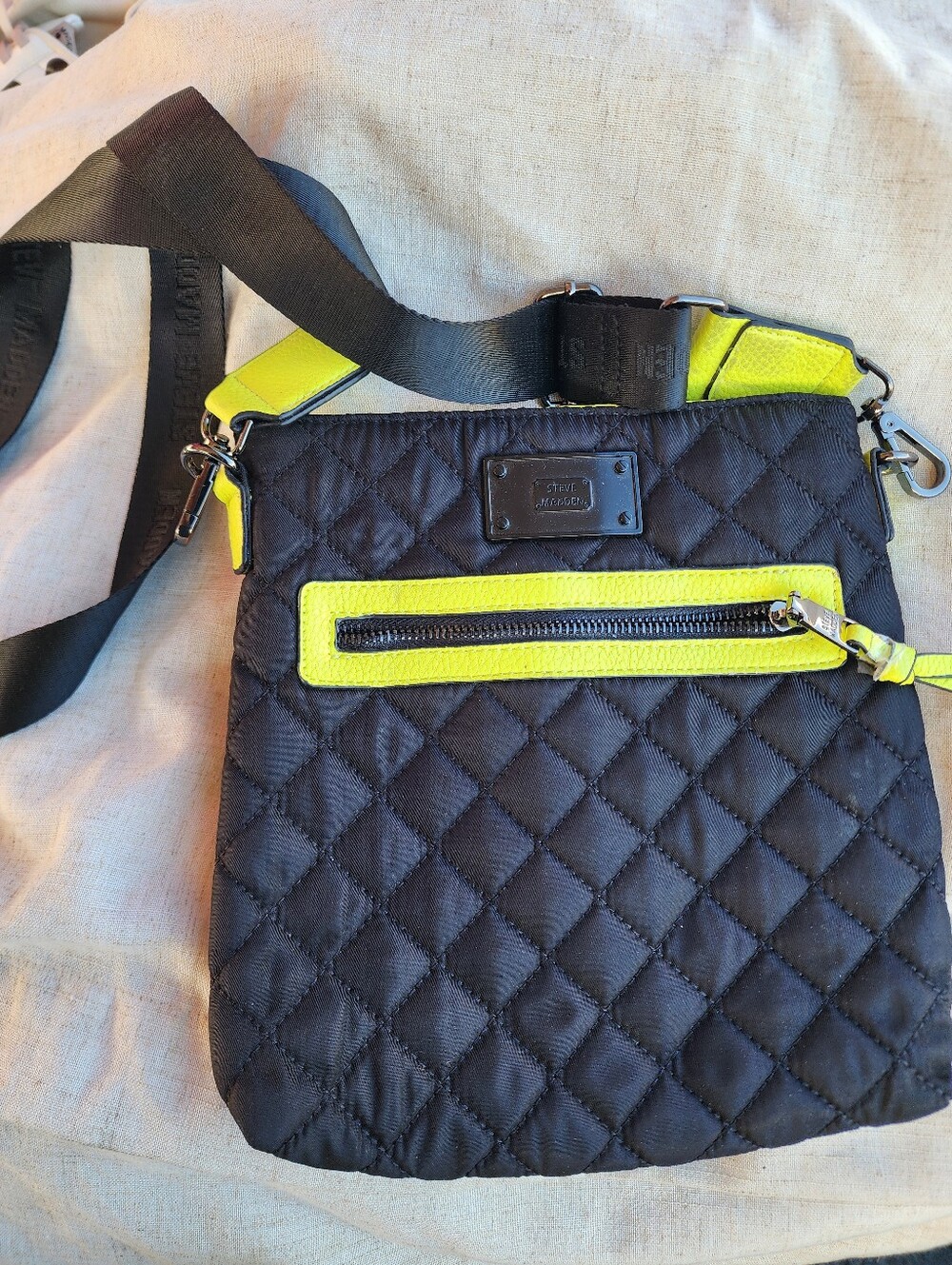 Steve Madden Crossover Body Purse